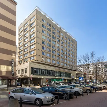 Wspolna Centre * Warszawa