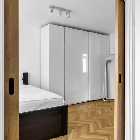 Apartament Wspolna Centre Warszawa