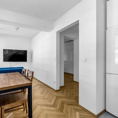 Wspolna Centre Apartment